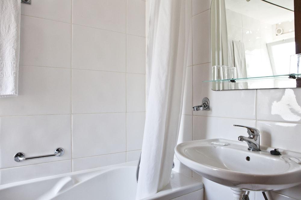 Alojamento de Acomodação e Pequeno-almoço Residencial Colombo Funchal (Madeira)